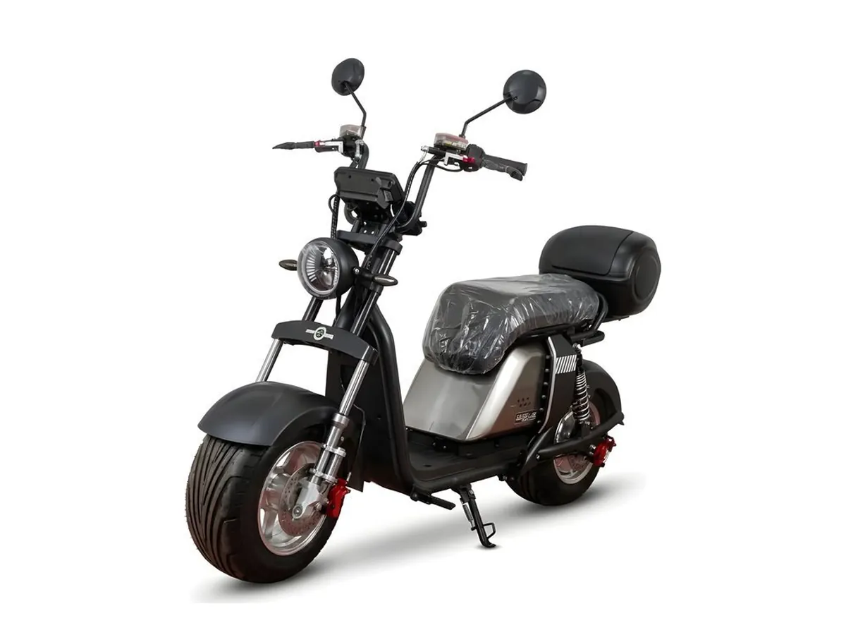 SW 701 na cor Preta